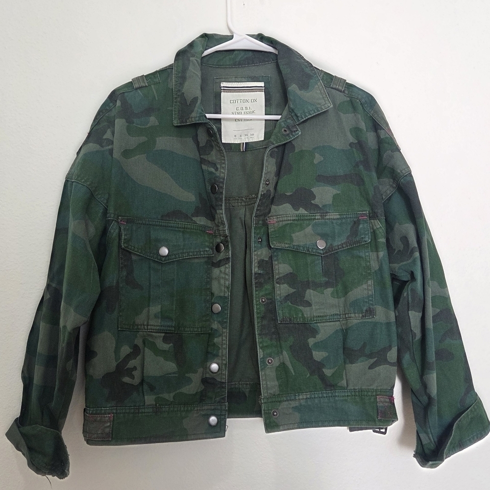 COTTON:ON C.0.9.1. STND ISSUE Green Camouflage Utility Jacket Size 4